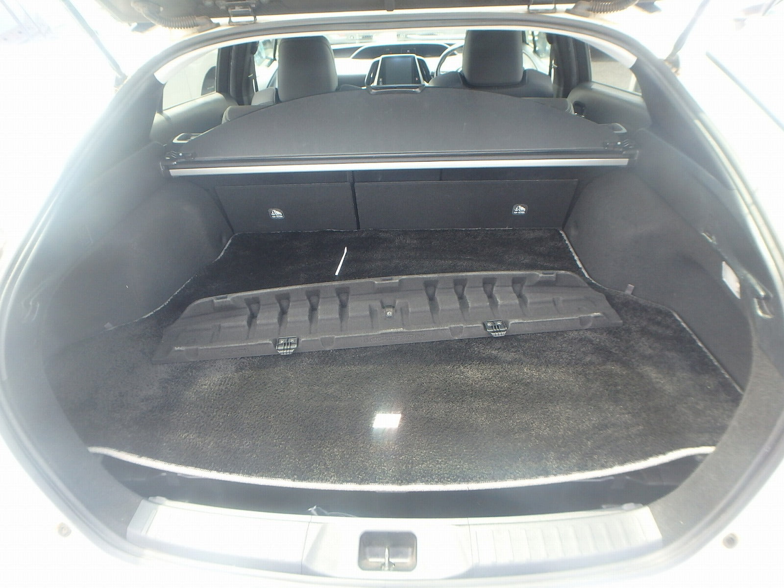 TOYOTA PRIUS PHV 2019 S GR SPORT