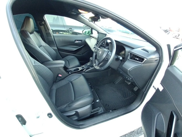 TOYOTA COROLLA-Hybrid WxB-2020