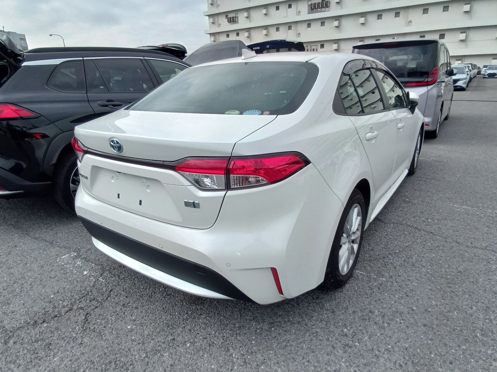 TOYOTA COROLLA 2021 white Hybrid S