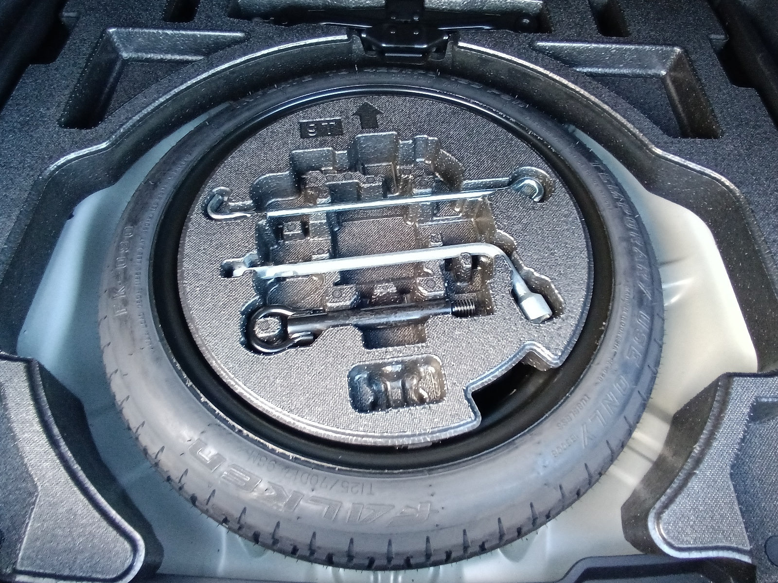 TOYOTA COROLLA 2021 white Hybrid G-X