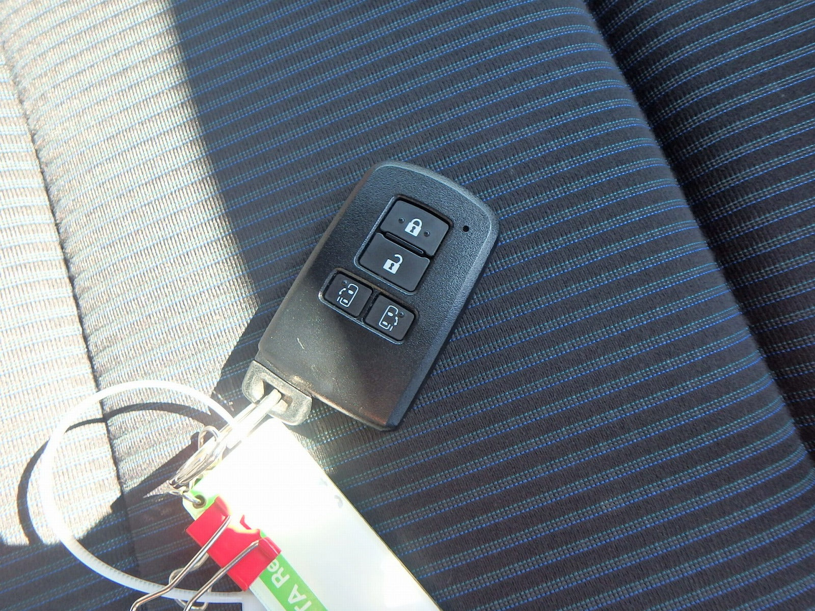 TOYOTA NOAH-HYBRID X-2019