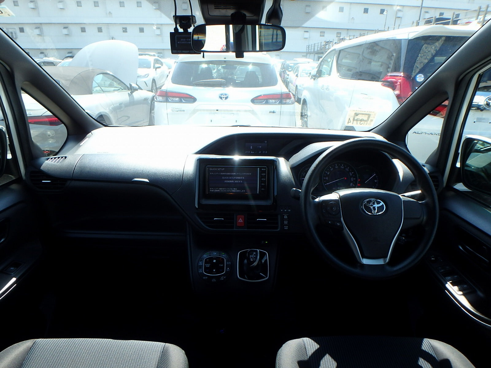 TOYOTA NOAH-HYBRID X-2019