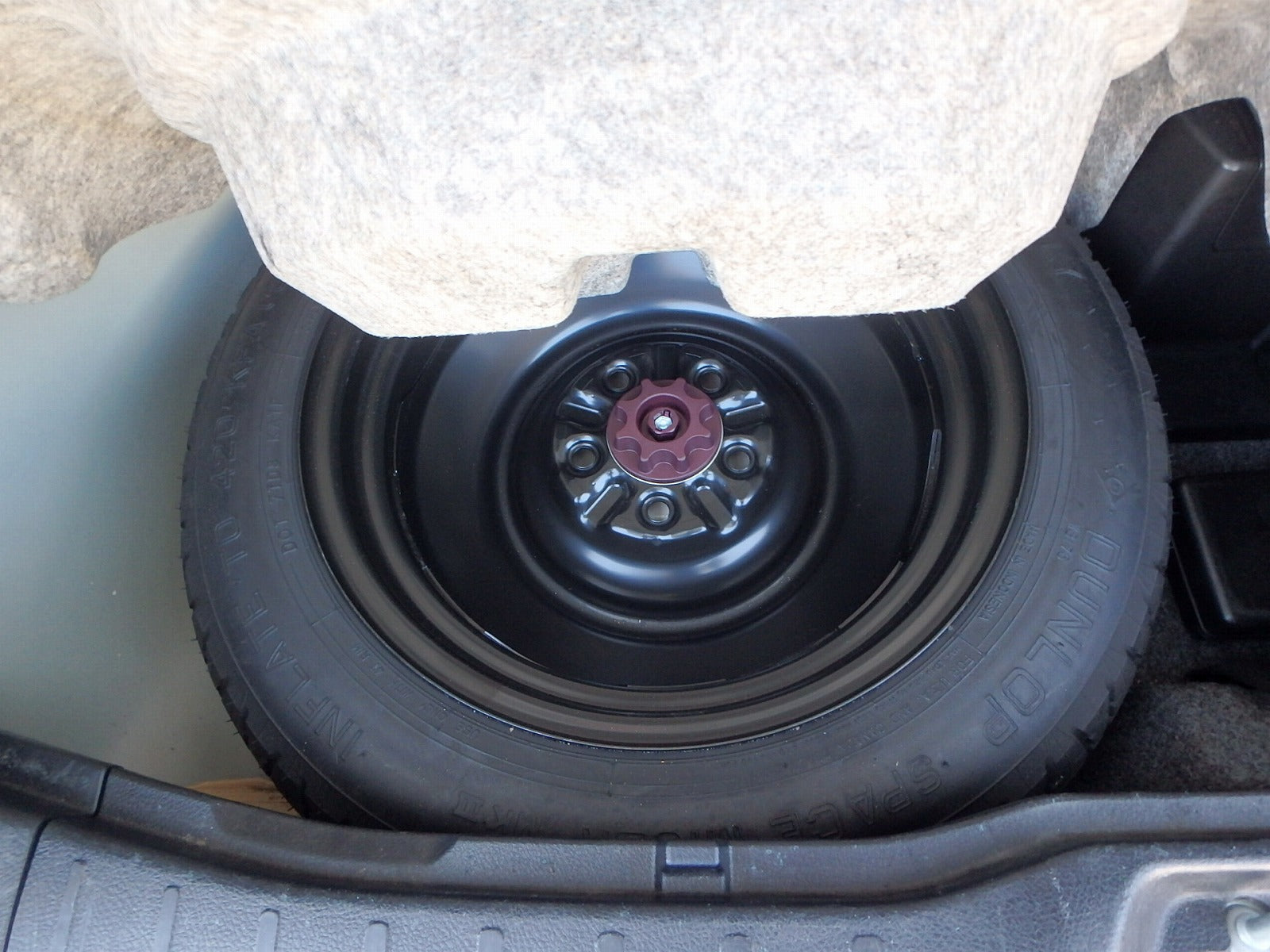 TOYOTA NOAH-HYBRID X-2019