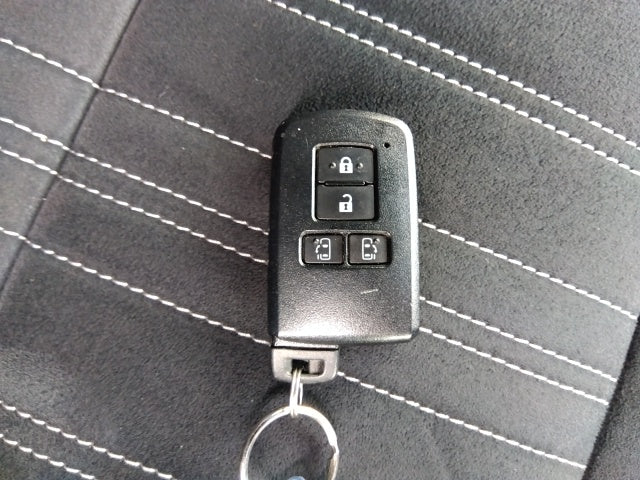 TOYOTA ESQUIRE 2019 GI PREMIUM