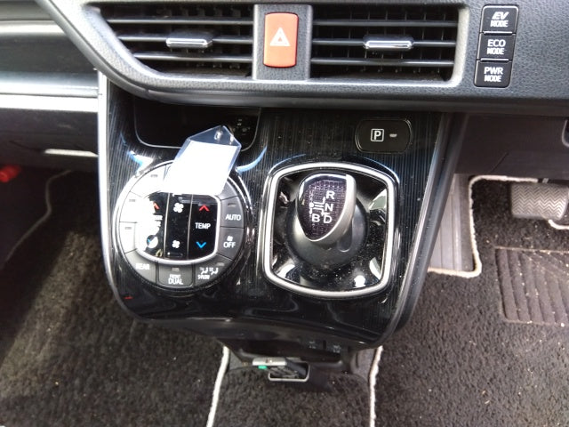 TOYOTA ESQUIRE 2019 GI PREMIUM