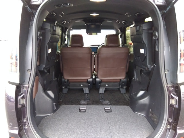 TOYOTA ESQUIRE HV-GI PREMIUM-2019