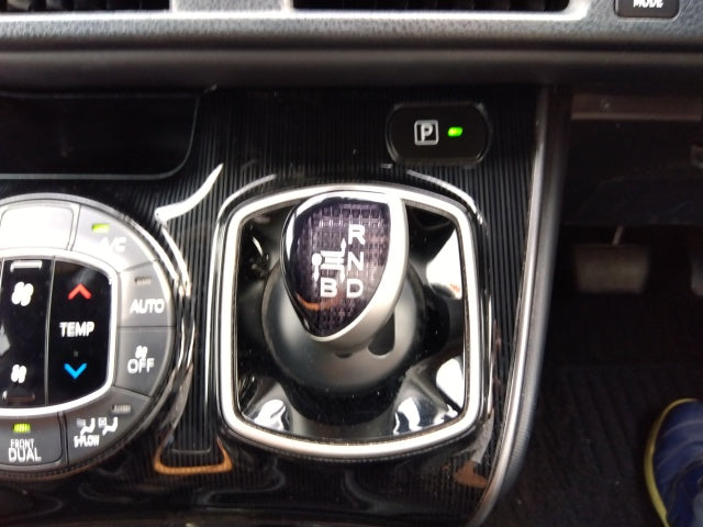 TOYOTA ESQUIRE-HYBRID GI PREMIUM-2019