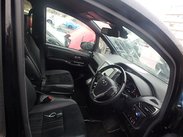 TOYOTA ESQUIRE 2019 GI PREMIUM