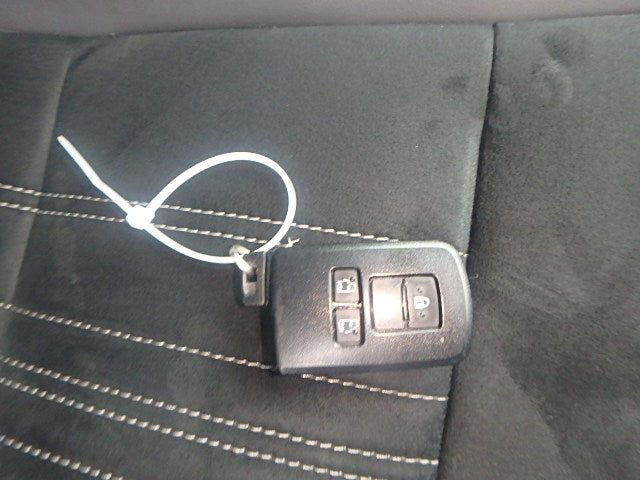 TOYOTA ESQUIRE 2019 GI PREMIUM