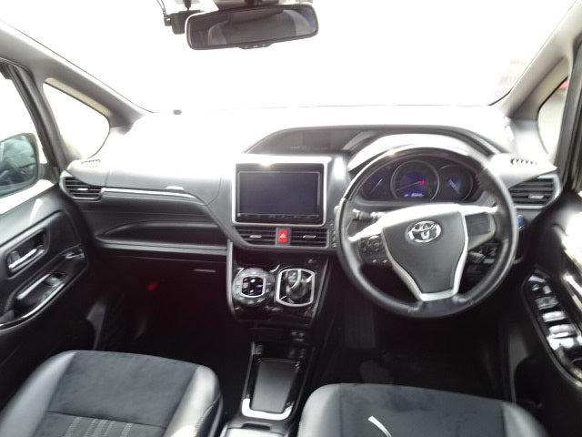 TOYOTA ESQUIRE 2019 GI PREMIUM