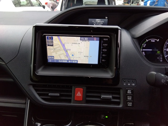 TOYOTA ESQUIRE-HV GI PREMIUM PKG-2019