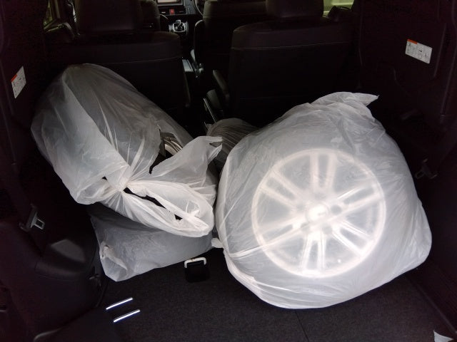 TOYOTA ESQUIRE-HV GI PREMIUM PKG-2019