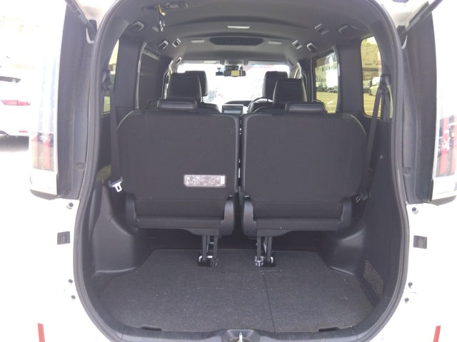 TOYOTA ESQUIRE HYBRID 2020 GI PREMIUM