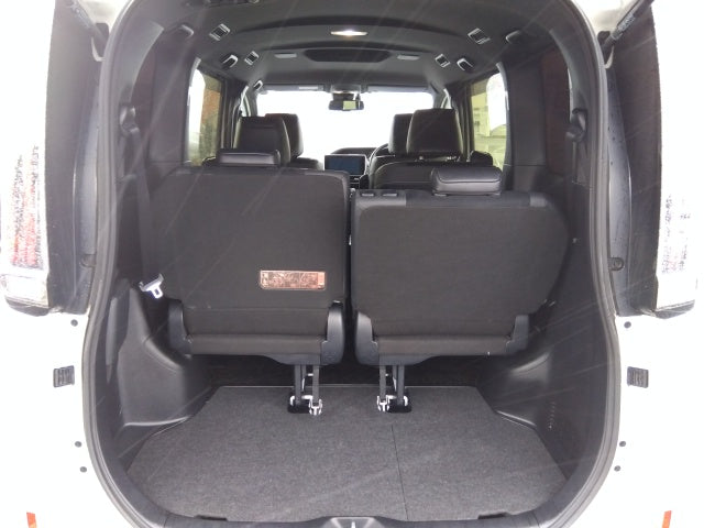 TOYOTA ESQUIRE HYBRID 2019  GI PREMIUM