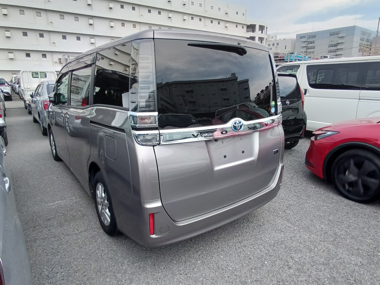 TOYOTA VOXY-2020-Hybrid-X