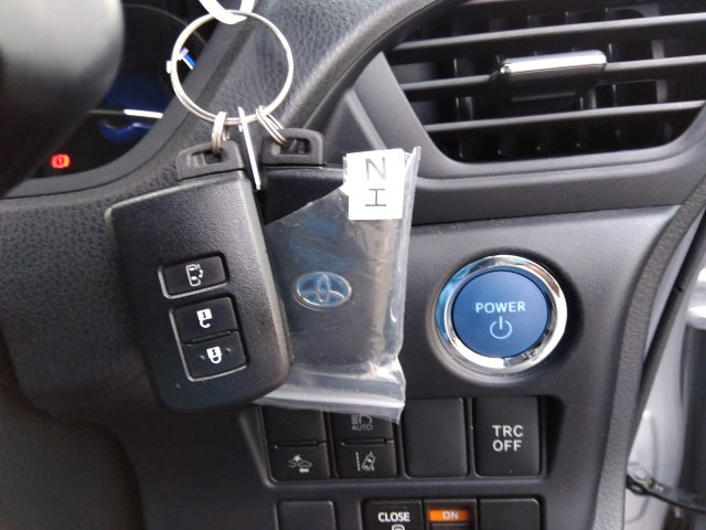 TOYOTA NOAH-HV X-2020