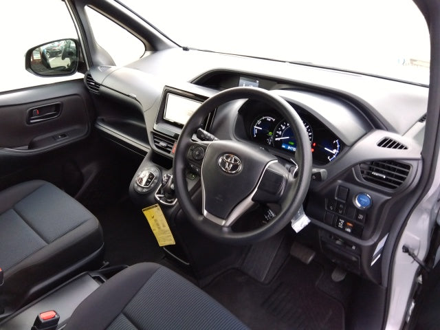 TOYOTA NOAH-HV X-2020