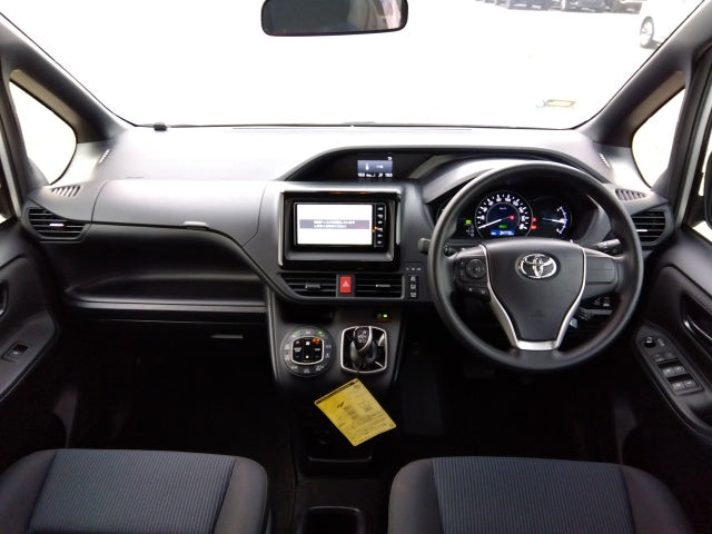 TOYOTA NOAH-HV X-2020