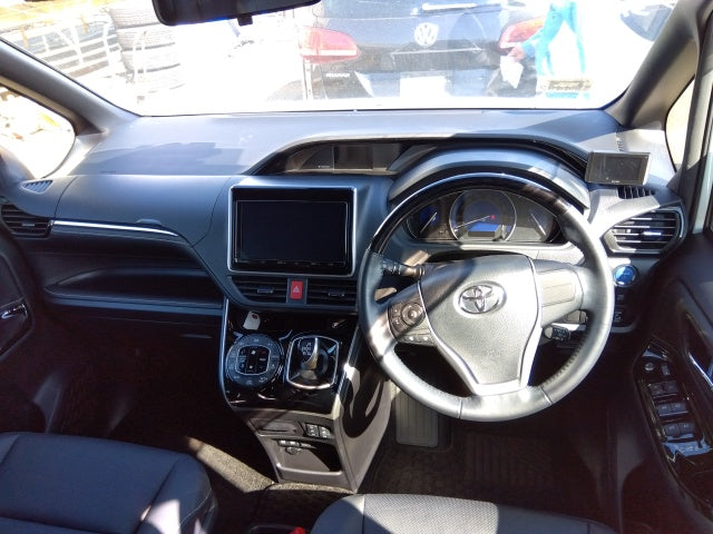 TOYOTA ESQUIRE-HYBRID GI PACKAGE-2020