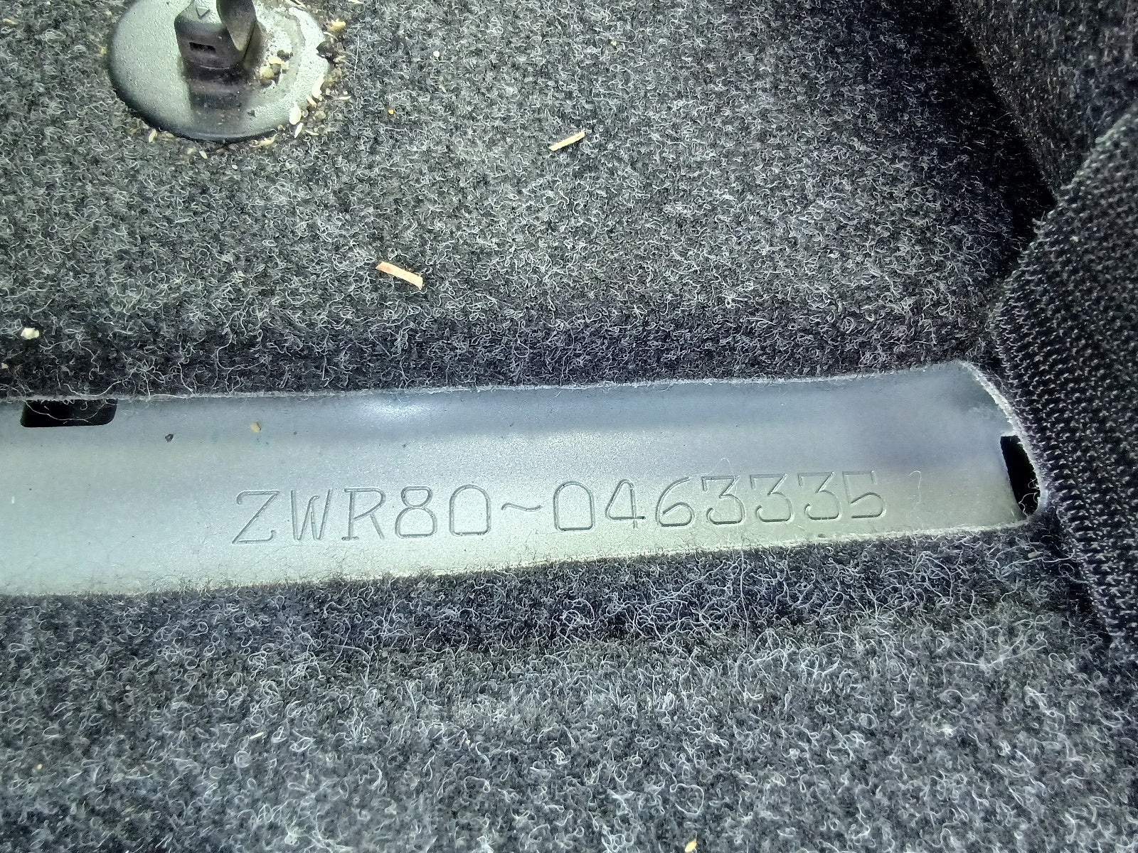 TOYOTA NOAH 2020 SILVER