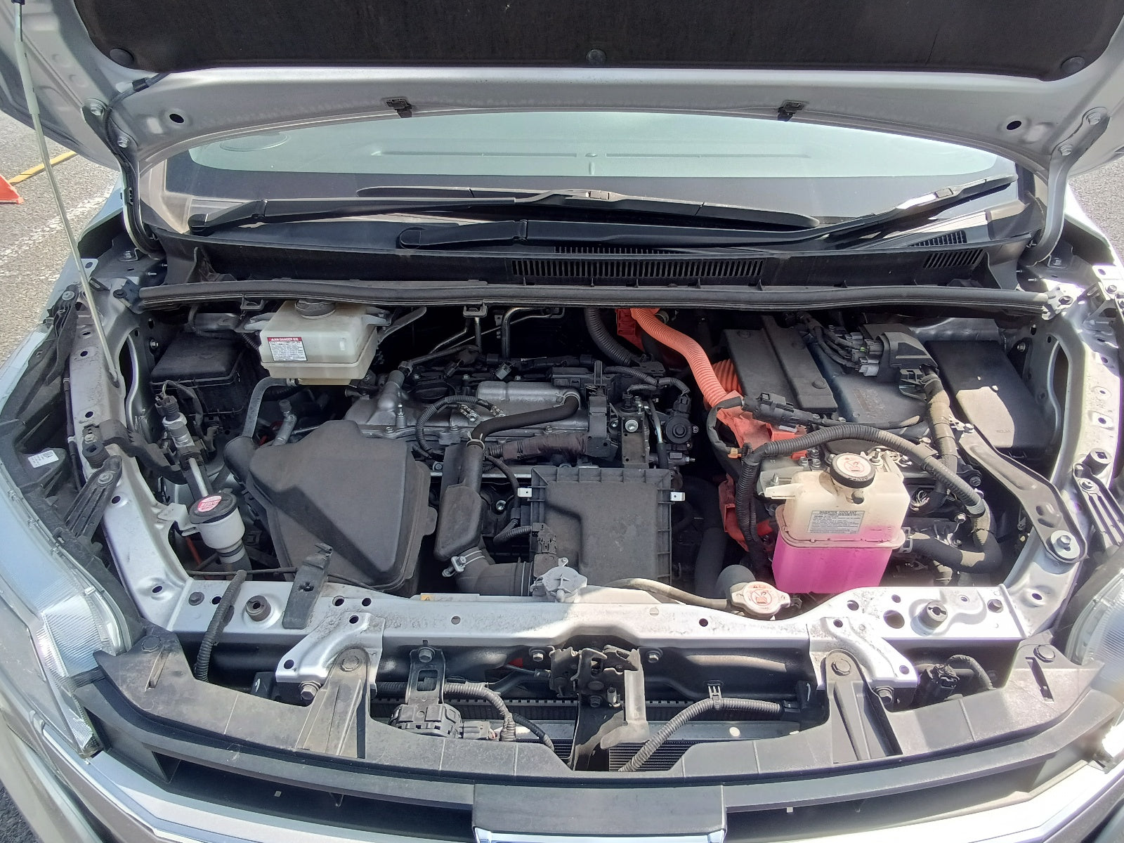 TOYOTA NOAH 2020 SILVER