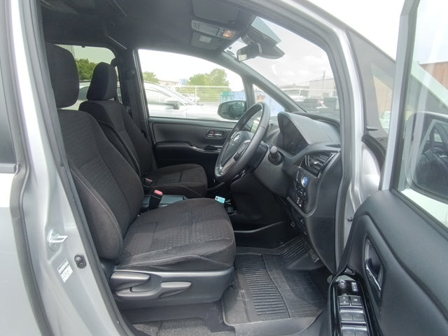 TOYOTA NOAH-HV G-2020