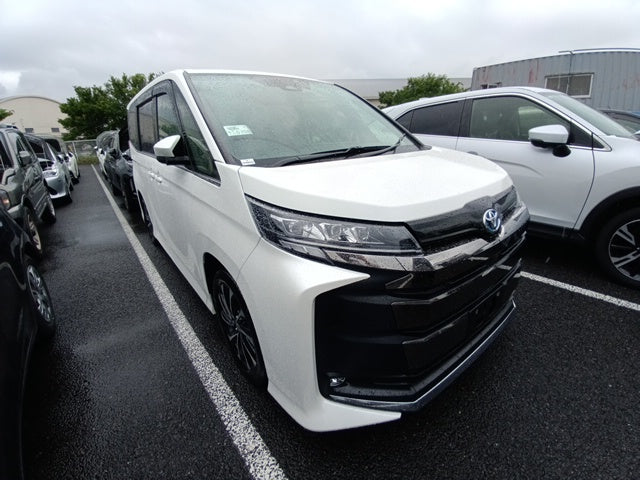 TOYOTA NOAH-HYBRID S-Z-2022