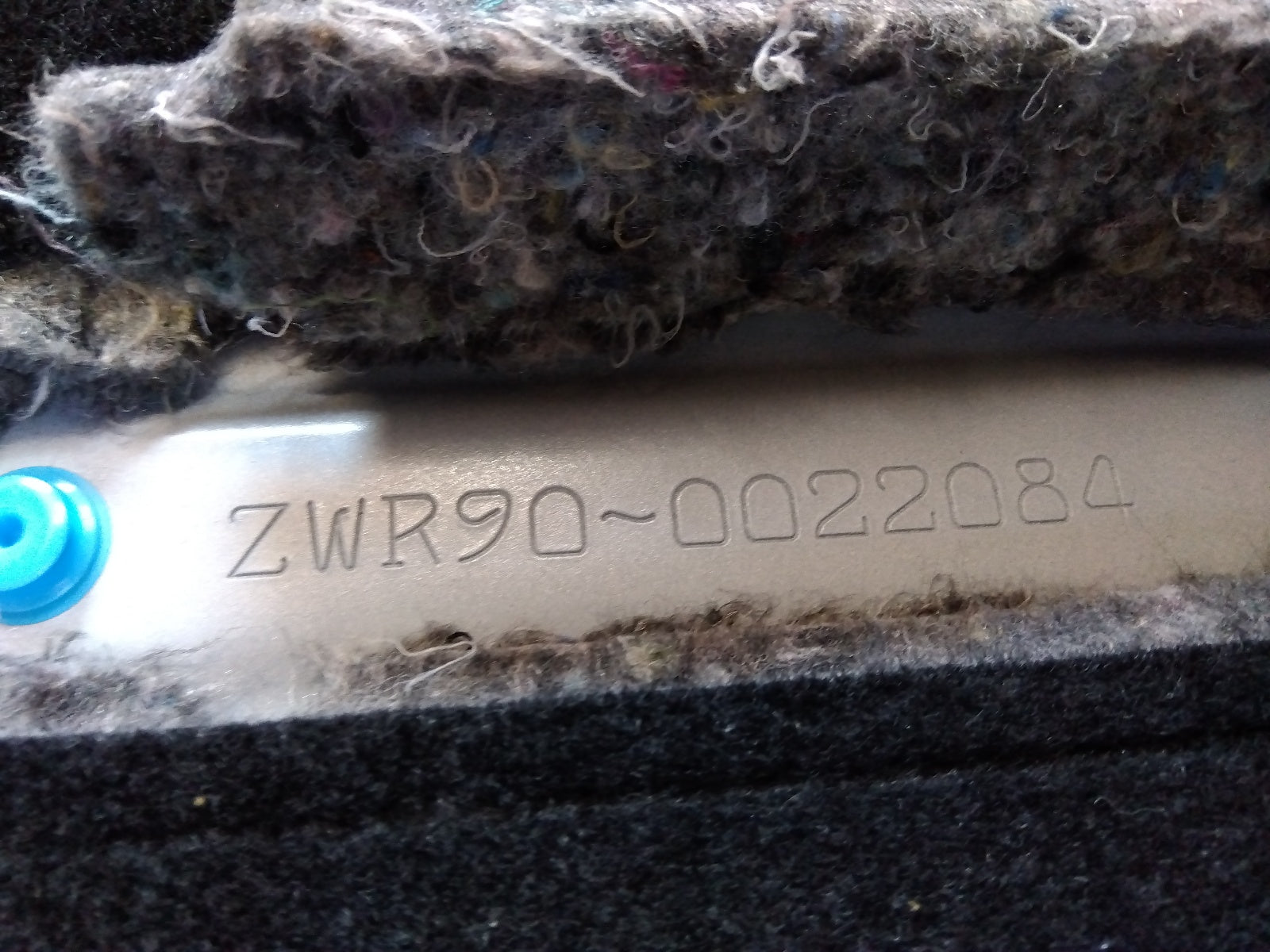 TOYOTA NOAH-HYBRID G- 2022