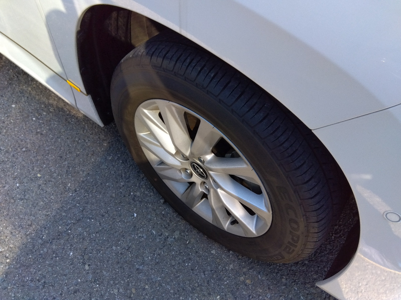 TOYOTA NOAH-HYBRID G- 2022