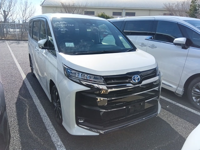 TOYOTA NOAH-HYBRID S-Z- 2022