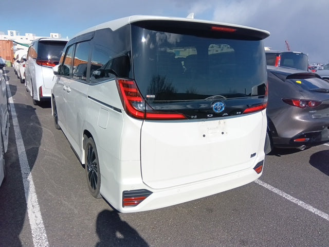 TOYOTA NOAH-HYBRID S-Z- 2022