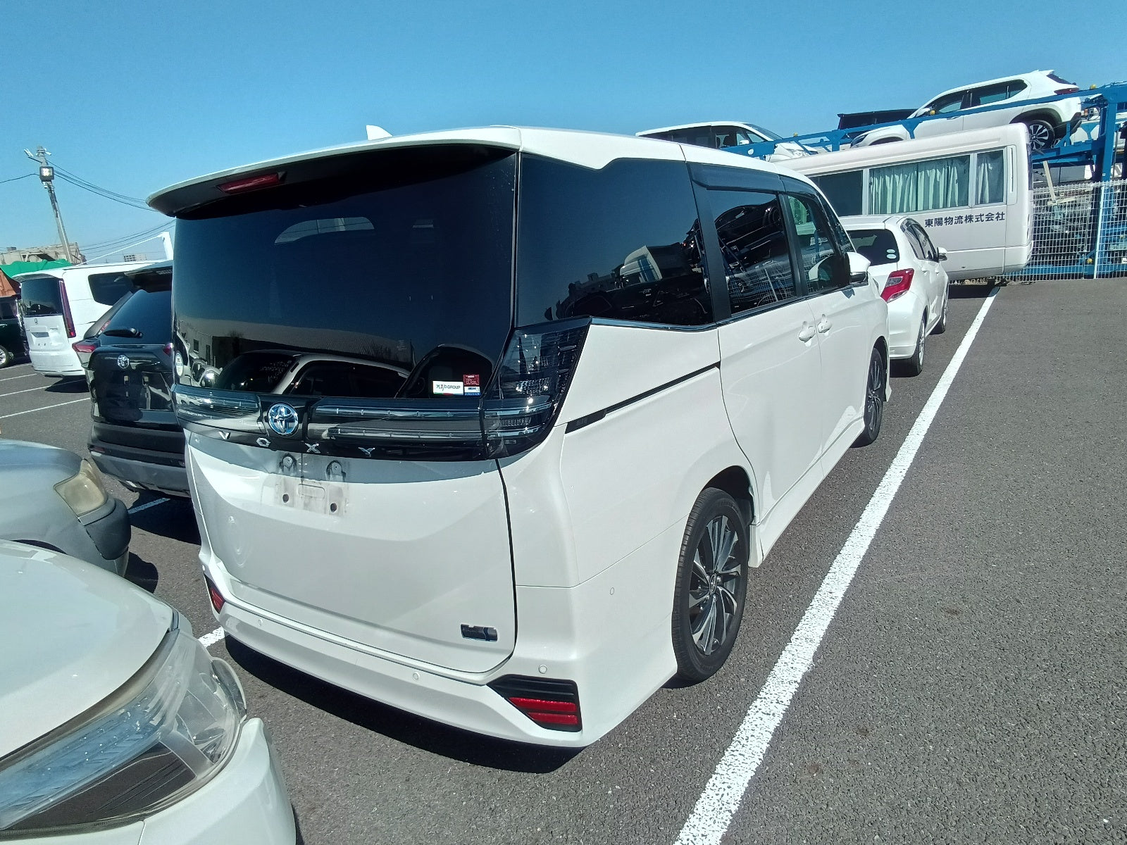TOYOTA VOXY-2022-Hybrid-S Z WHITE