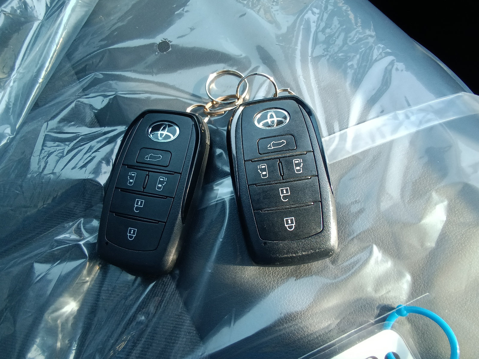 TOYOTA NOAH-HYBRID S-Z-2023