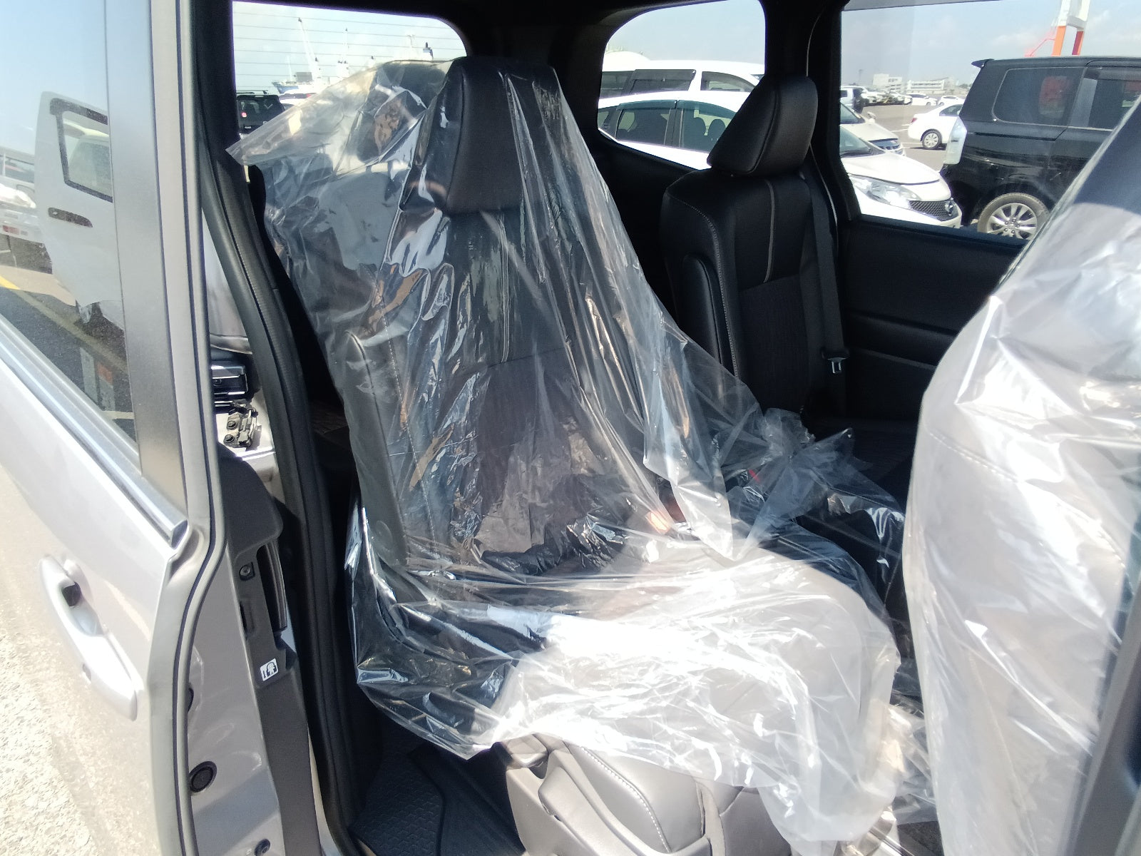 TOYOTA NOAH-HYBRID S-Z-2023