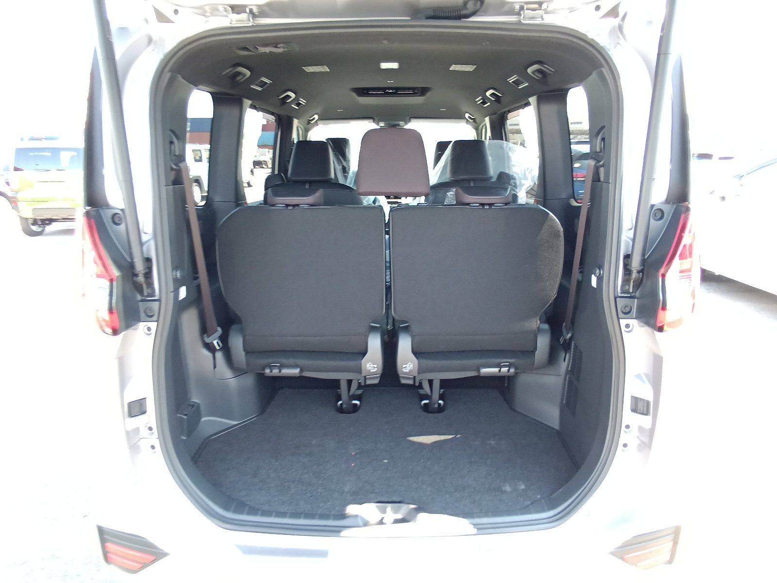 TOYOTA NOAH-HYBRID S-Z-2023