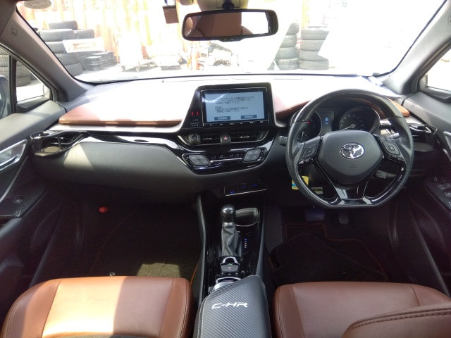 TOYOTA C-HR-G Mode Blue-2019