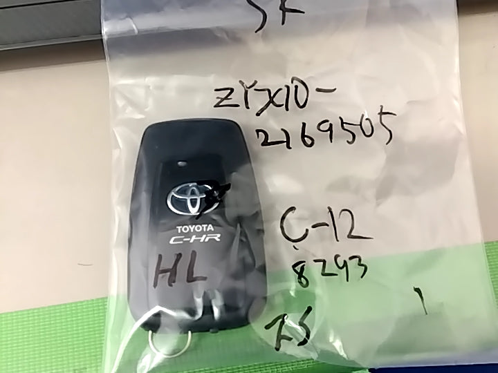 TOYOTA C-HR-G Mode Blue-2019