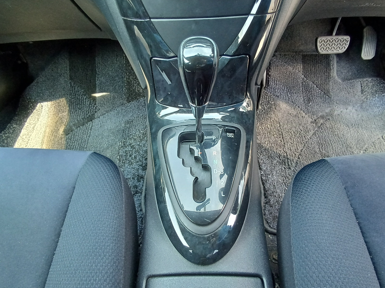 TOYOTA CALDINA-Z L Edition-2004