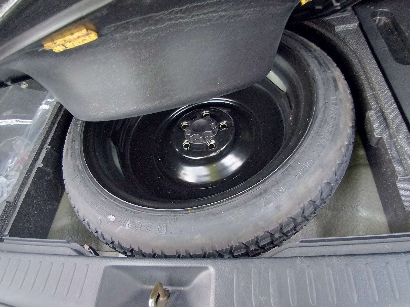 TOYOTA CALDINA-Z L EDITION PEARL-2005