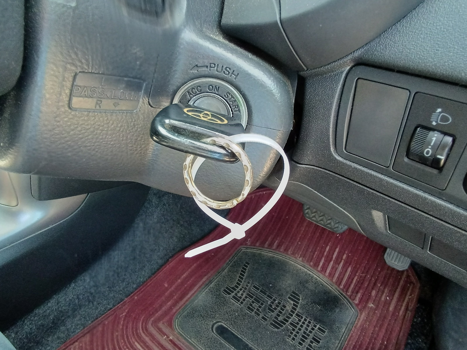 TOYOTA CALDINA- X- 2005