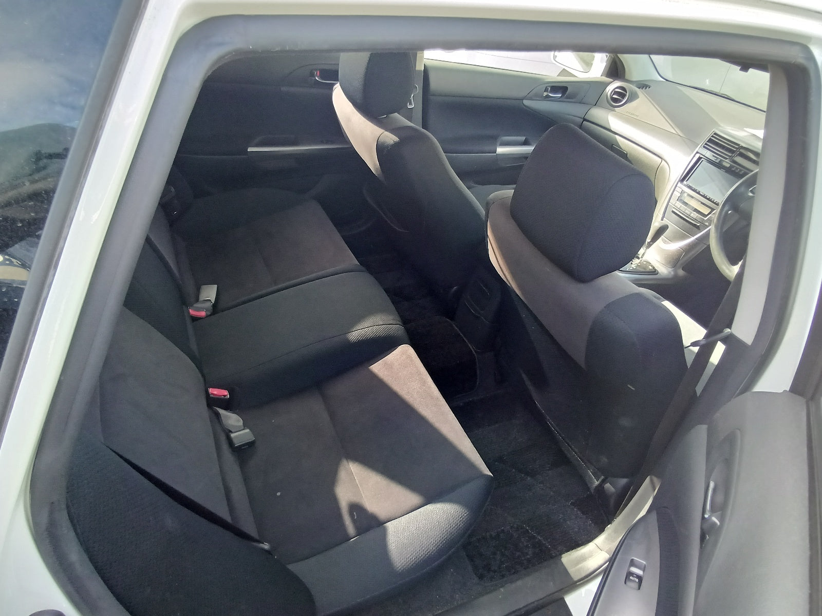 TOYOTA CALDINA-X-2006 WHITE