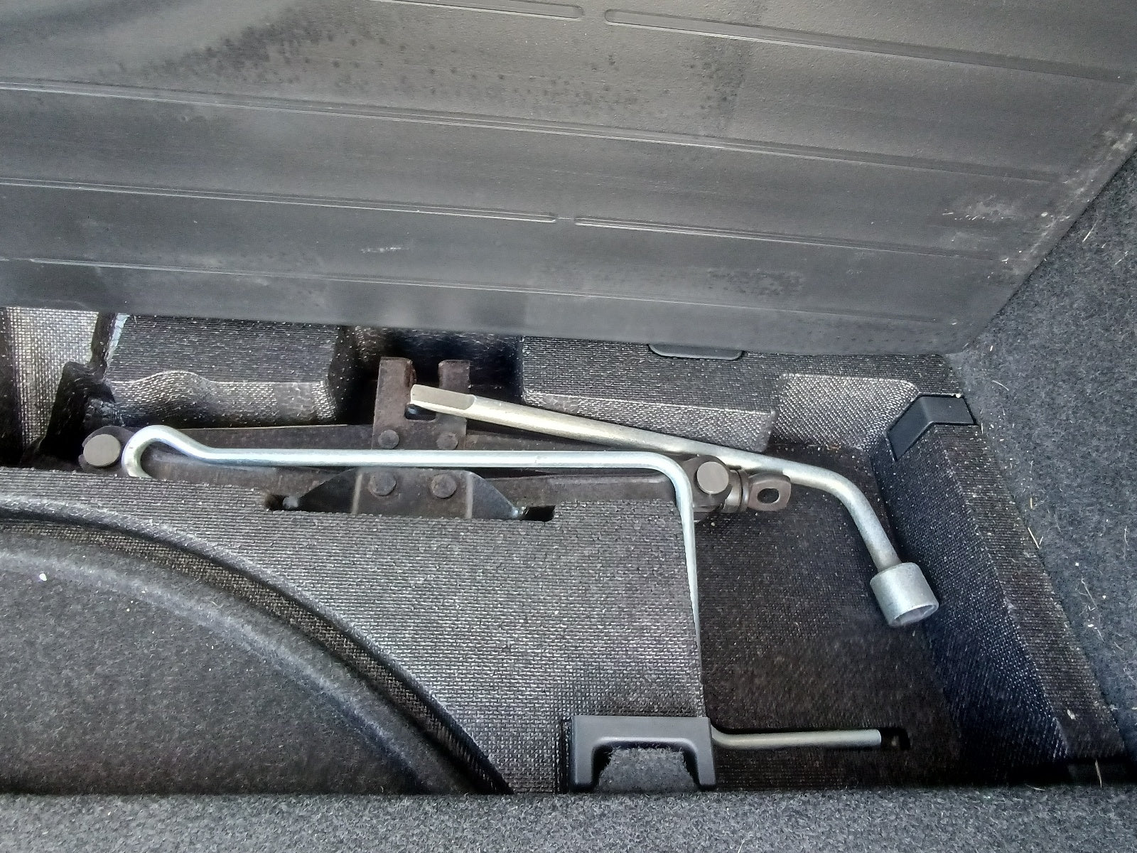 TOYOTA CALDINA 2007 SILVER