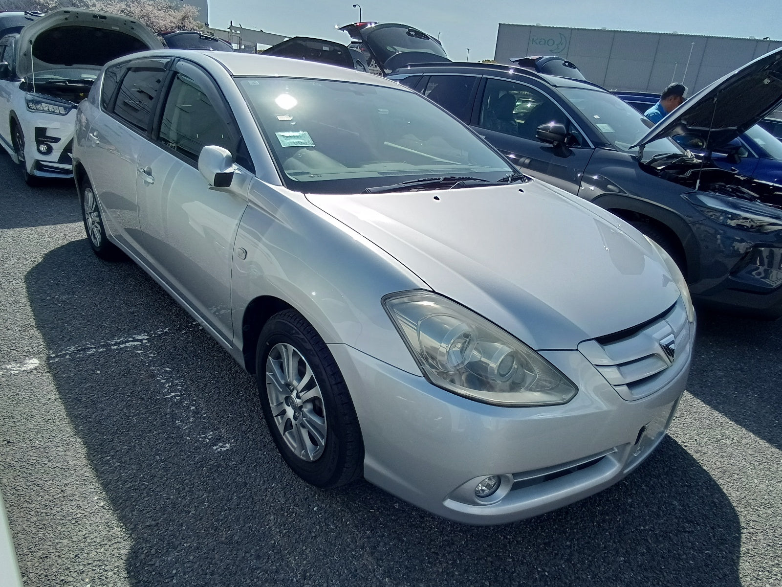 TOYOTA CALDINA-2007 SILVER  Z A EDITION
