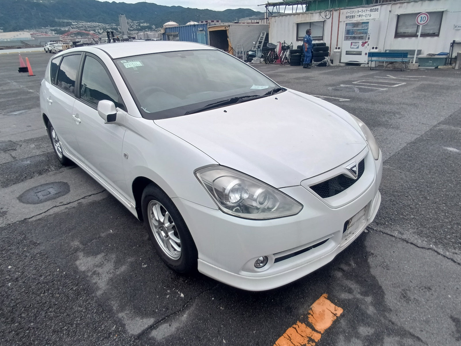 TOYOTA CALDINA Z S Edition 2007 WHITE