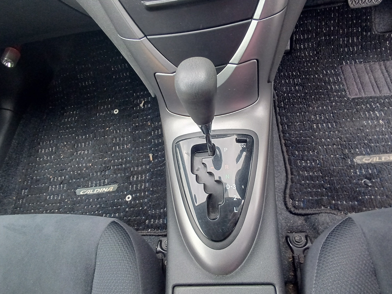 TOYOTA CALDINA Z S Edition 2007 WHITE