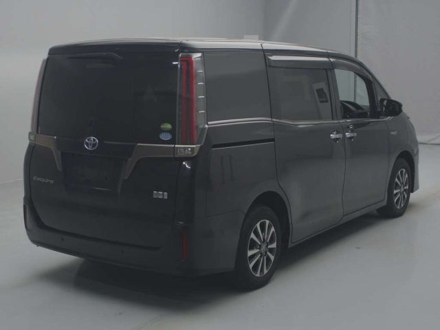 TOYOTA ESQUIRE 2019 GI PREMIUM