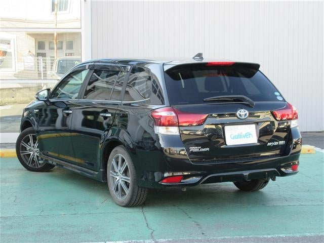 TOYOTA COROLLA FIELDER-HYBRID G DOUBLE BAI BE -2015