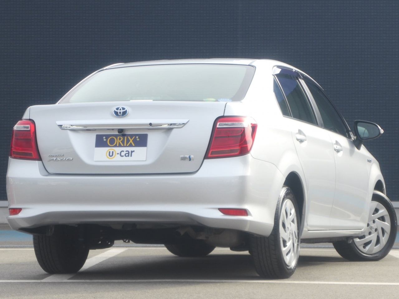 TOYOTA COROLLA AXIO-BASE GRADE HYBRID-2019