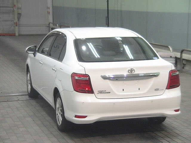 TOYOTA COROLLA AXIO-4WD 1.5G -2018
