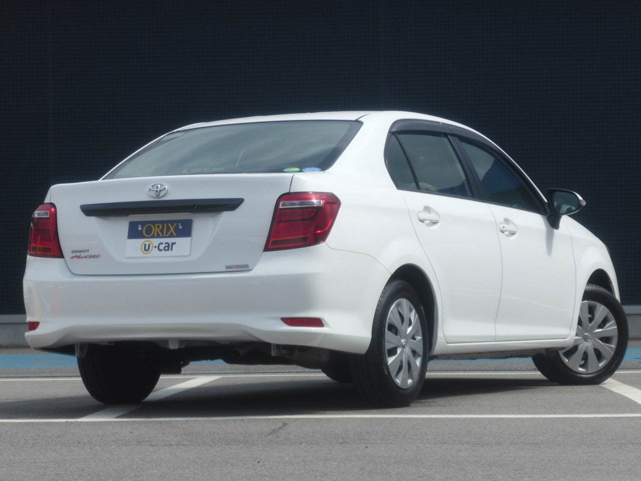 TOYOTA COROLLA AXIO-1.5X BUSINESS PACKAGE -2017